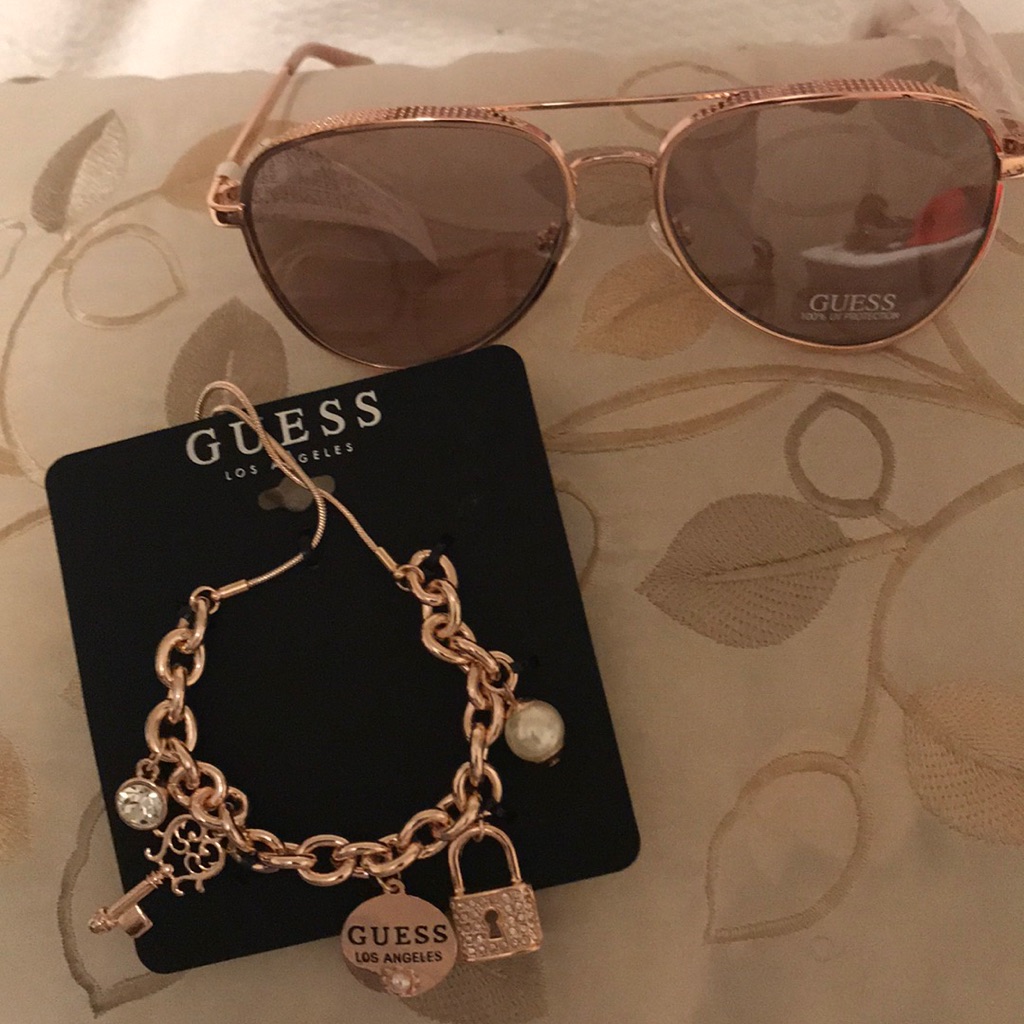 Womens Guess Jewelry Nwt 40$